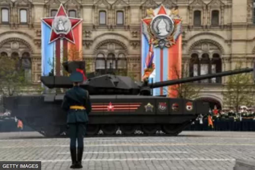 俄罗斯号称世界上最先进的 T-14 阿玛塔（Armata）主战坦克
